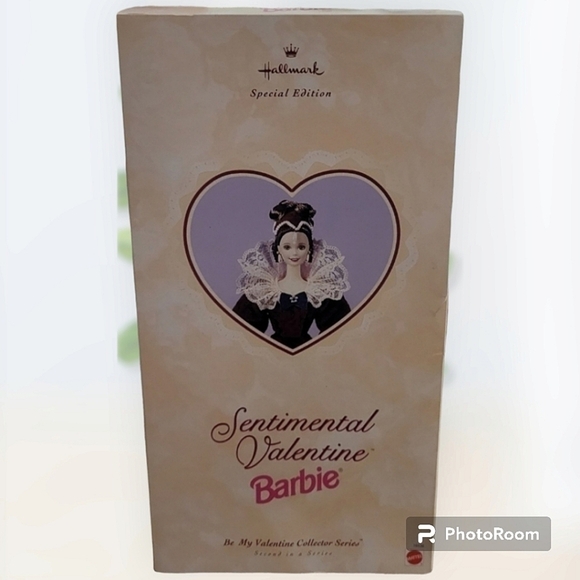 HALLMARK BARBIE 1996 Sentimental Valentine Special Edition Doll - Picture 1 of 9